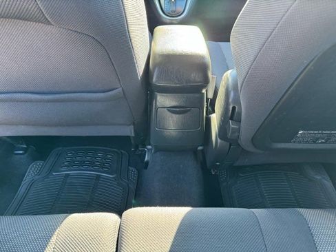 Used 2003 Pontiac Vibe image 20