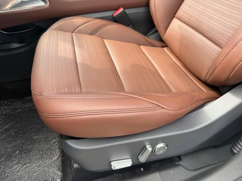 New 2026 Lincoln Nautilus Reserve AWD/4WD image 22