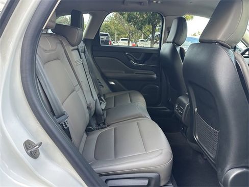 Certified 2024 Lincoln Corsair AWD w/ Equipment Group 101A image 37