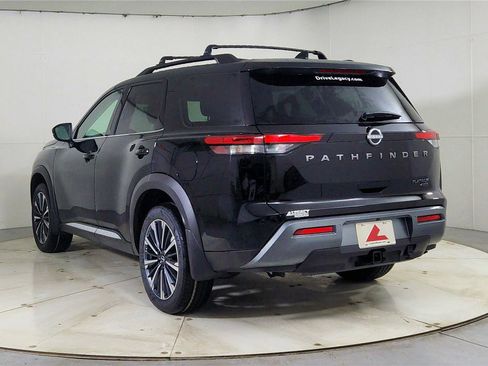 New 2026 Nissan Pathfinder Platinum w/ Cargo Package image 5