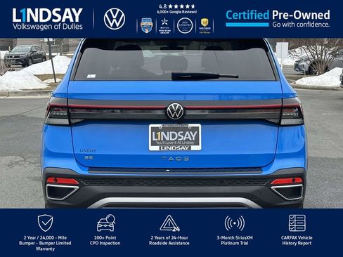 Certified 2025 Volkswagen Taos SE image 6
