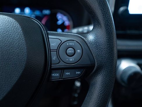 Certified 2023 Toyota RAV4 LE AWD/4WD image 20