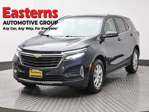 Used 2022 Chevrolet Equinox LT FWD image 1