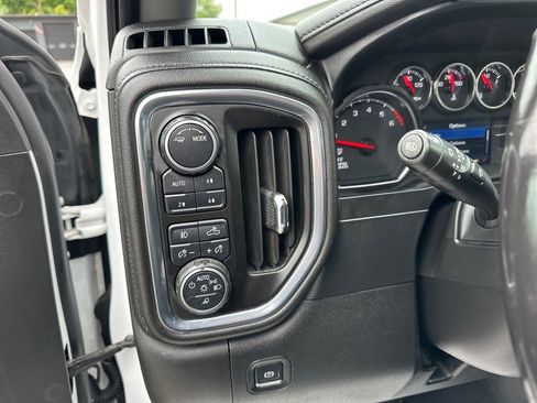 Used 2021 Chevrolet Silverado 1500 LTZ image 10