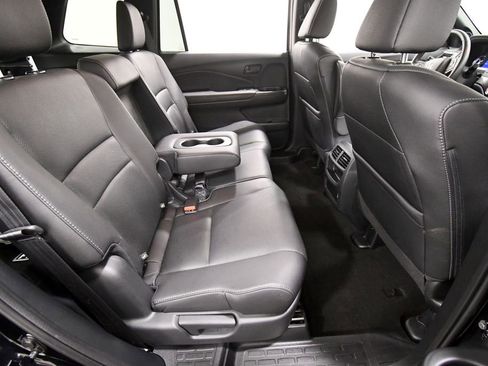 Used 2023 Honda Passport EX-L image 18