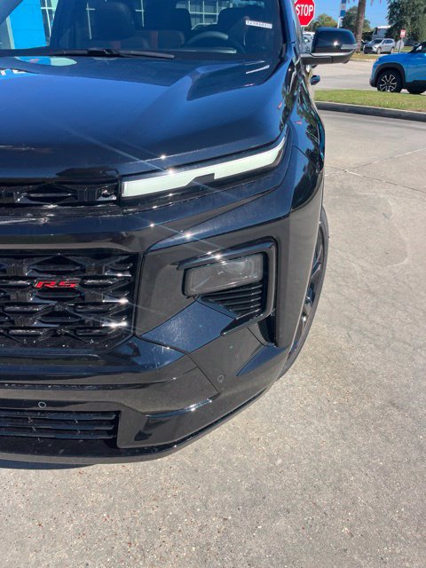 New 2027 Chevrolet Traverse RS w/ LPO, Floor Liner Package FWD image 14