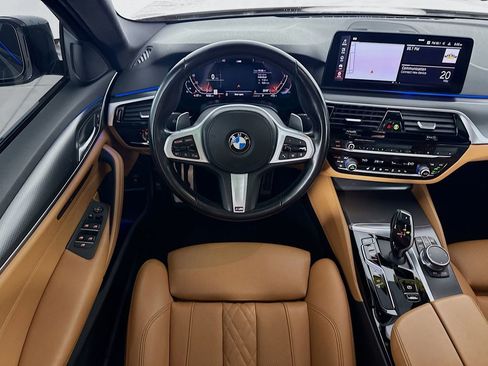 Used 2021 BMW 530i w/ M Sport Package RWD image 27