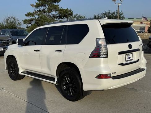 Used 2020 Lexus GX 460 Premium w/ Premium Package AWD/4WD image 10