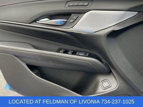 Used 2023 Cadillac CT4 V w/ Technology Package image 22