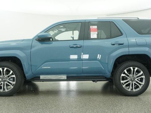 New 2026 Toyota 4Runner Limited AWD/4WD image 38