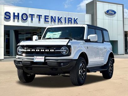 New 2025 Ford Bronco Outer Banks