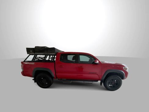 Certified 2020 Toyota Tacoma TRD Off-Road w/ Technology Package AWD/4WD image 9