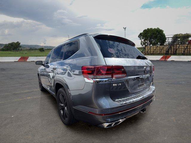 Used 2021 Volkswagen Atlas SE w/ Panoramic Sunroof Package AWD/4WD image 4
