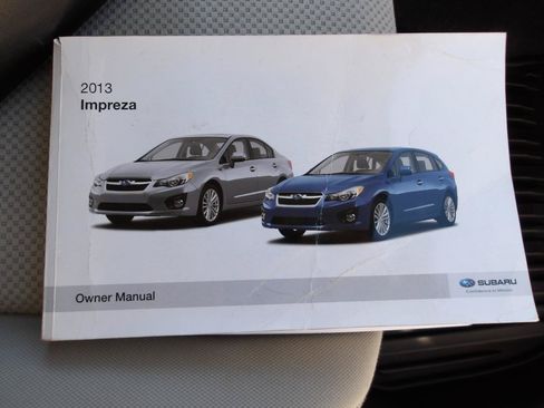 Used 2013 Subaru Impreza 2.0i Premium w/ All-Weather Pkg AWD/4WD image 24