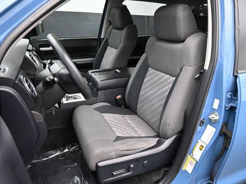 Used 2019 Toyota Tundra SR5 w/ SR5 Upgrade Package image 14