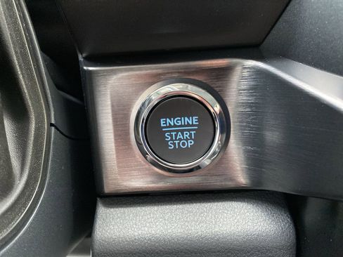 New 2026 Ford F250 Lariat w/ FX4 Off-Road Package image 37