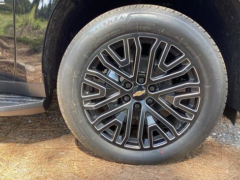 New 2025 Chevrolet Tahoe Premier image 15