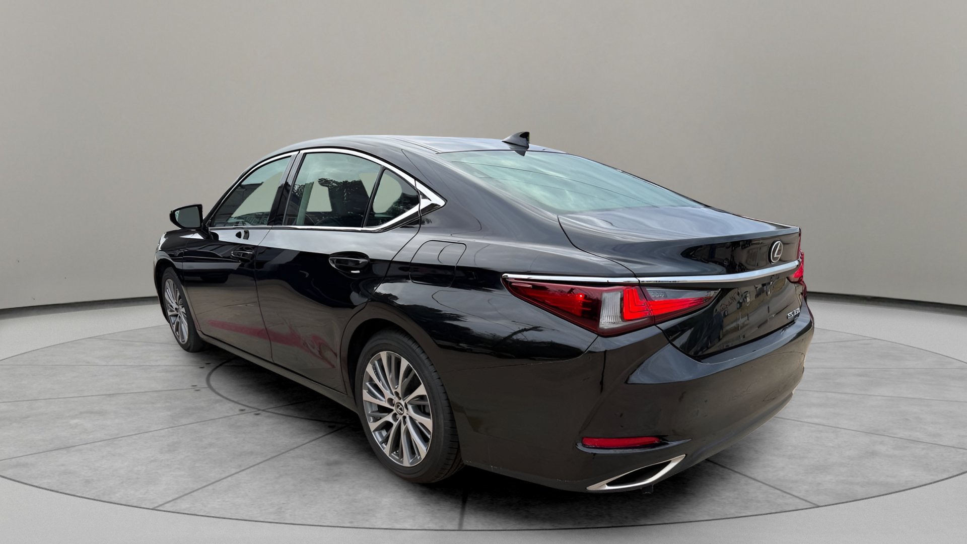 Used 2020 Lexus ES 350 w/ Premium Package FWD image 3