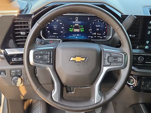 Used 2026 Chevrolet Silverado 3500 LTZ w/ LTZ Texas Edition AWD/4WD image 19