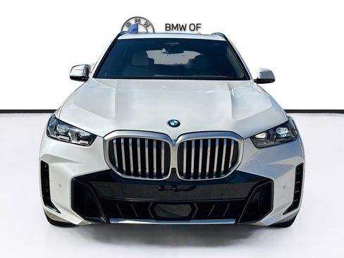 Certified 2024 BMW X5 sDrive40i w/ M Sport Package image 2