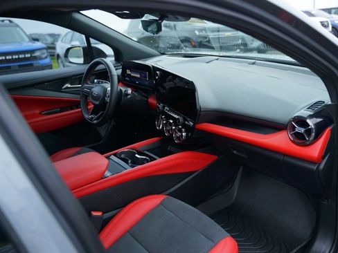 Used 2024 Chevrolet Blazer EV RS image 24