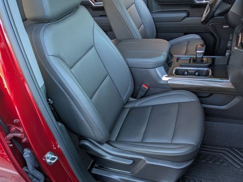 Used 2024 Chevrolet Silverado 1500 LT Trail Boss w/ LT Trail Boss Premium Package image 21