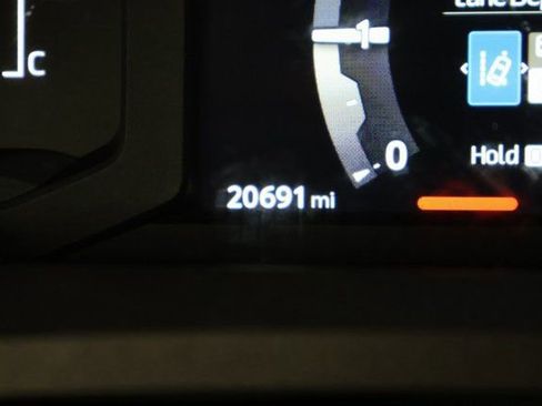 Used 2024 Toyota Tacoma SR5 image 15