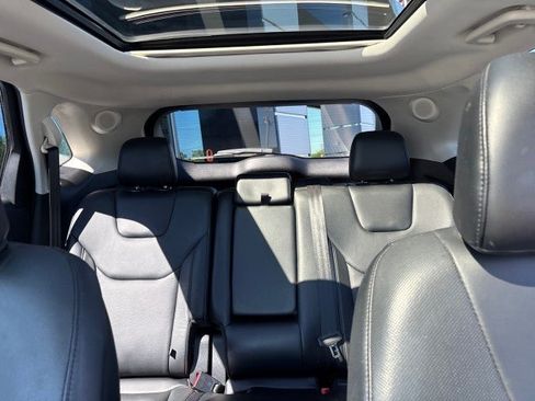 Used 2017 Ford Edge Titanium w/ Equipment Group 301A FWD image 29