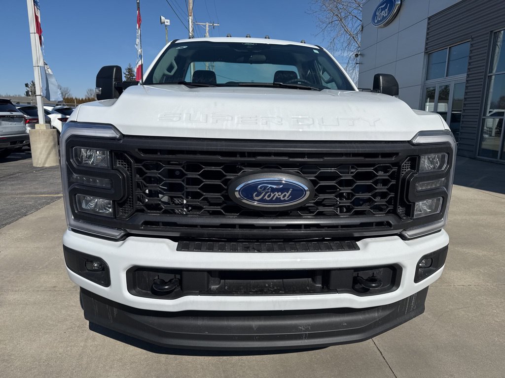 New 2026 Ford F350 XL w/ STX Appearance Package AWD/4WD image 11