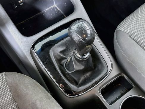 Used 2017 Kia Forte LX FWD image 11