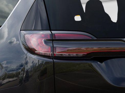 New 2026 Chrysler Pacifica Select image 9