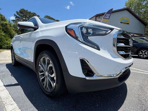 Used 2019 GMC Terrain SLT FWD image 9