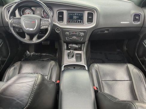 Used 2022 Dodge Charger SXT w/ Leather Interior Group image 19