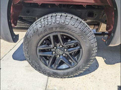 Used 2021 Chevrolet Silverado 1500 LT Trail Boss image 17