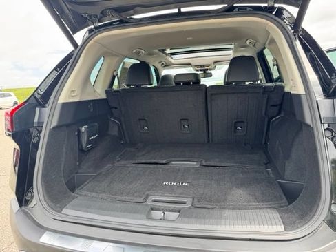Used 2023 Nissan Rogue SL w/ SL Premium Package AWD/4WD image 40
