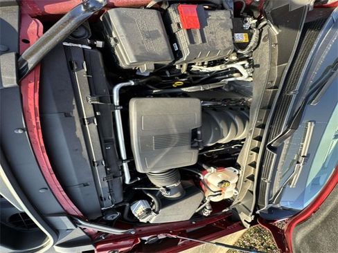 Used 2025 Cadillac Escalade ESV Premium Luxury Platinum w/ LPO, Radiant Package image 9