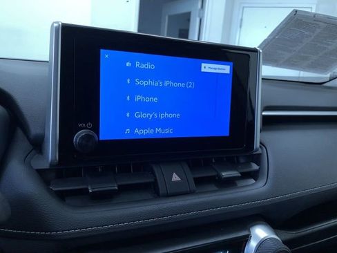 Certified 2024 Toyota RAV4 LE image 28