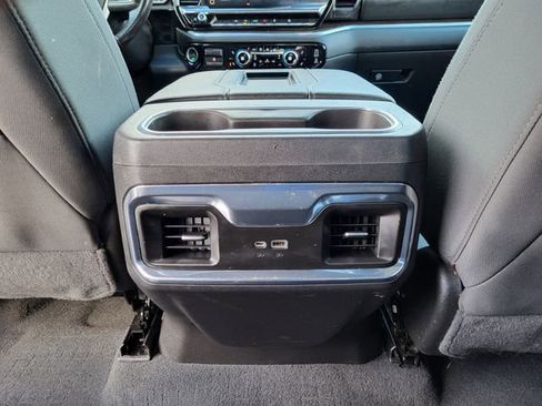 Used 2022 GMC Sierra 1500 Elevation w/ LPO, Elevation Black Package image 14