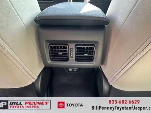 New 2026 Toyota Camry XLE image 19