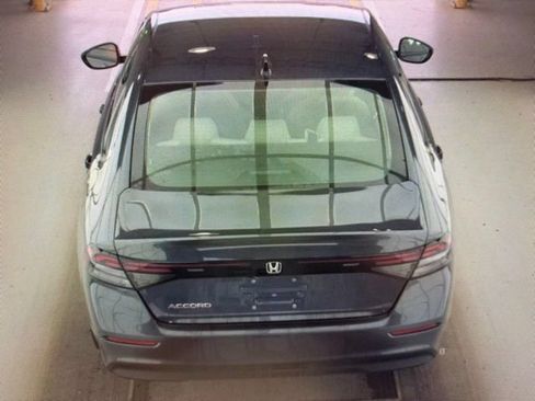 Used 2025 Honda Accord LX image 13