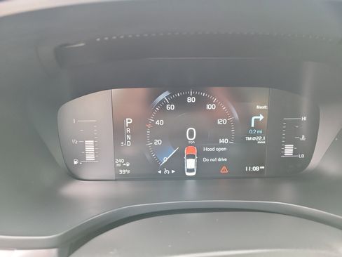 Used 2019 Volvo S60 T6 Momentum w/ Premium Package image 21