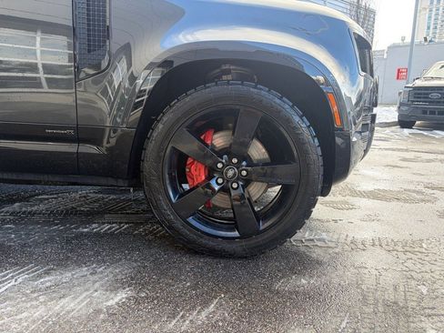 Used 2023 Land Rover Defender 110 X image 17