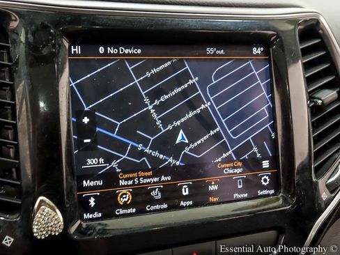 Used 2019 Jeep Cherokee Limited image 22