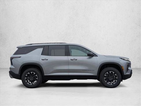 New 2026 Chevrolet Traverse Z71 w/ Driver Confidence Package image 4