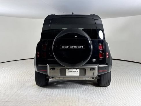 Used 2023 Land Rover Defender 110 X-Dynamic SE AWD/4WD image 4