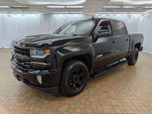 Used 2018 Chevrolet Silverado 1500 LTZ Z71 w/ LTZ Plus Package AWD/4WD image 3