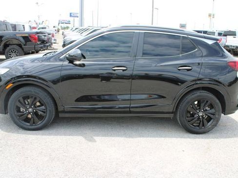 Used 2024 Buick Encore GX Sport Touring FWD image 9