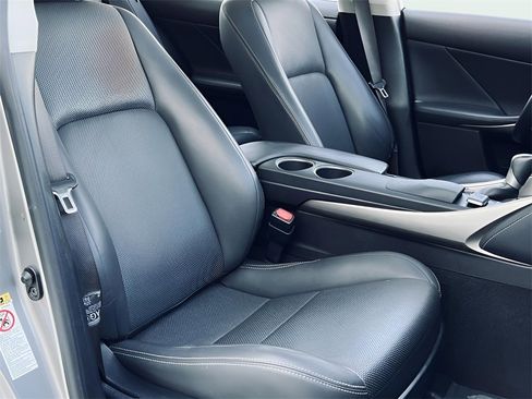 Used 2015 Lexus IS 250 AWD image 16