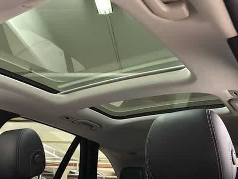 Certified 2022 Mercedes-Benz GLC 300 4MATIC image 25