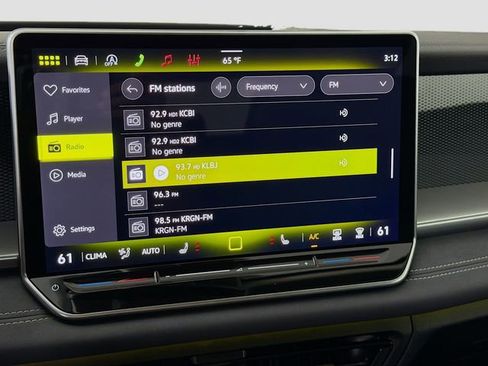 New 2026 Volkswagen Tiguan SE FWD image 14